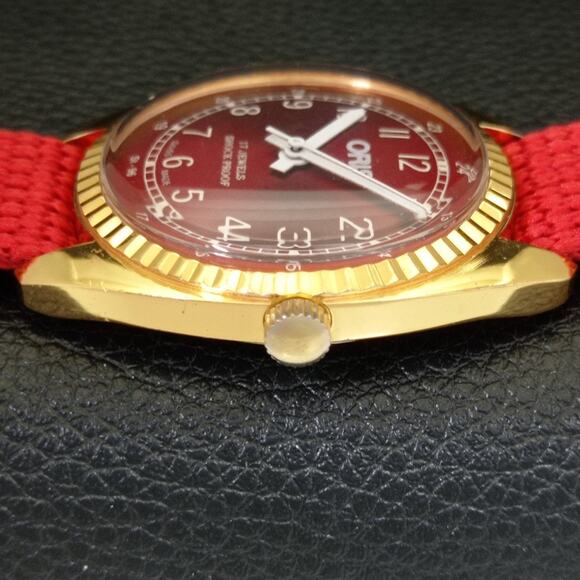 Vintage 1992 Oris Manual Mens Gold Watch W/Nato Strap & Red accents - Picture 5 of 9